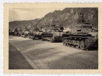 enlarge picture  - photo Austria Wehrmacht
