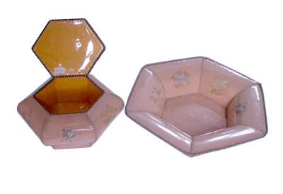 enlarge picture  - jewellery box X-Ray