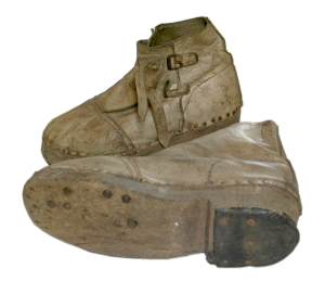 enlarge picture  - shoes post-WW2