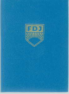 gr��eres Bild - Ausweis DDR FDJ blanko 88