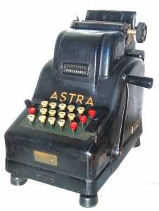 gr��eres Bild - Rechner mechanisch   1954
